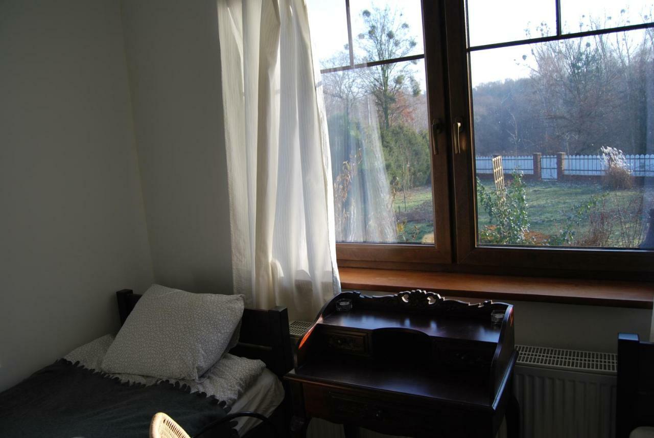 Pokoje Nad Mlynem Strykow Exterior photo